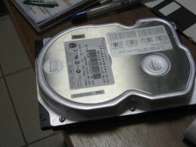 Жёсткий диск FUJITSU MPG3102AT.Ёмкость 20 Gb.